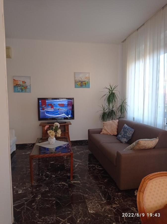 Apartmán Down Town Emily La Spezia Exteriér fotografie